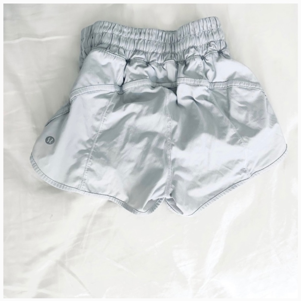 Lululemon White Shorts High Rise 3”